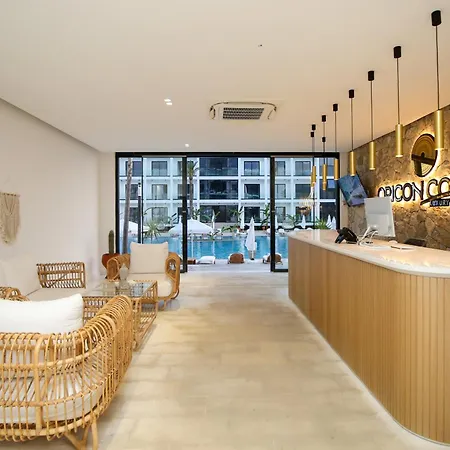 Отель Oricon Coast Luxury 5*