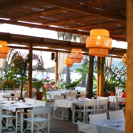 Отель Oricon Coast Luxury